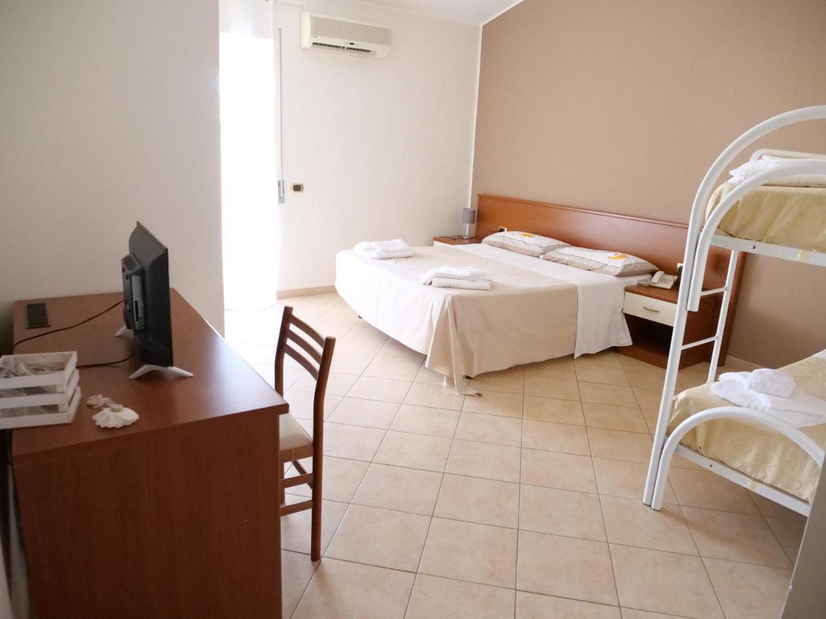 Pietrapaola Grand Hostel Calabria מראה חיצוני תמונה