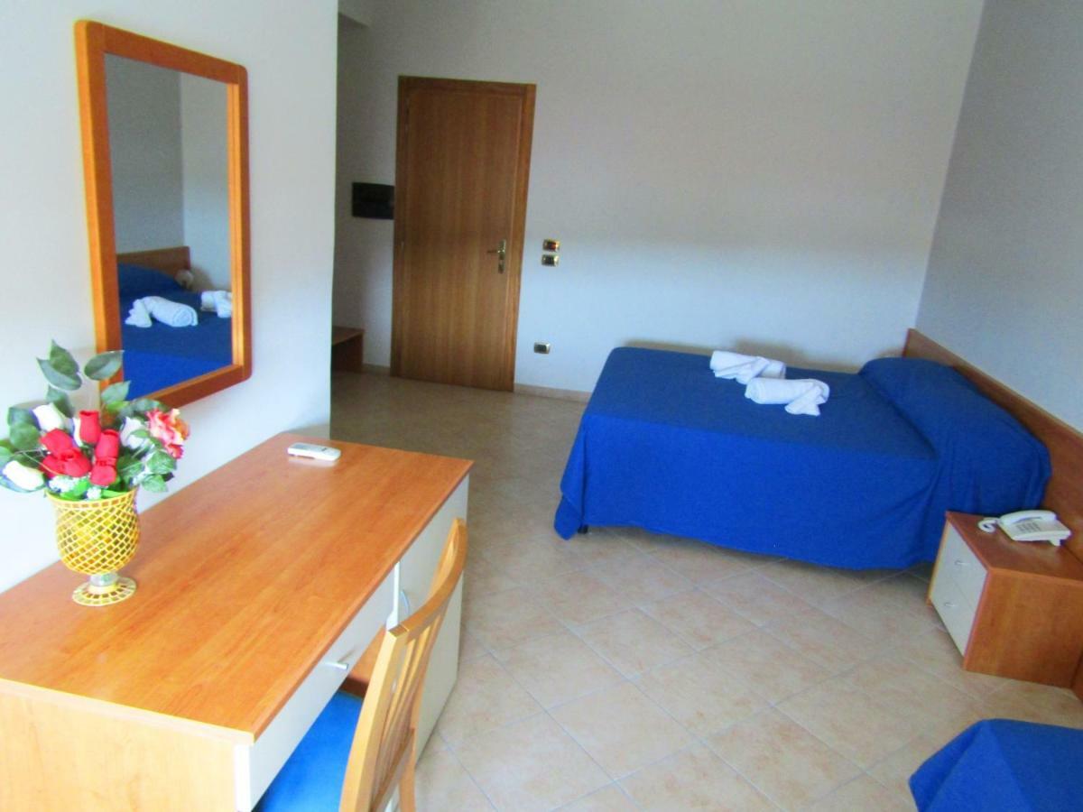 Pietrapaola Grand Hostel Calabria מראה חיצוני תמונה